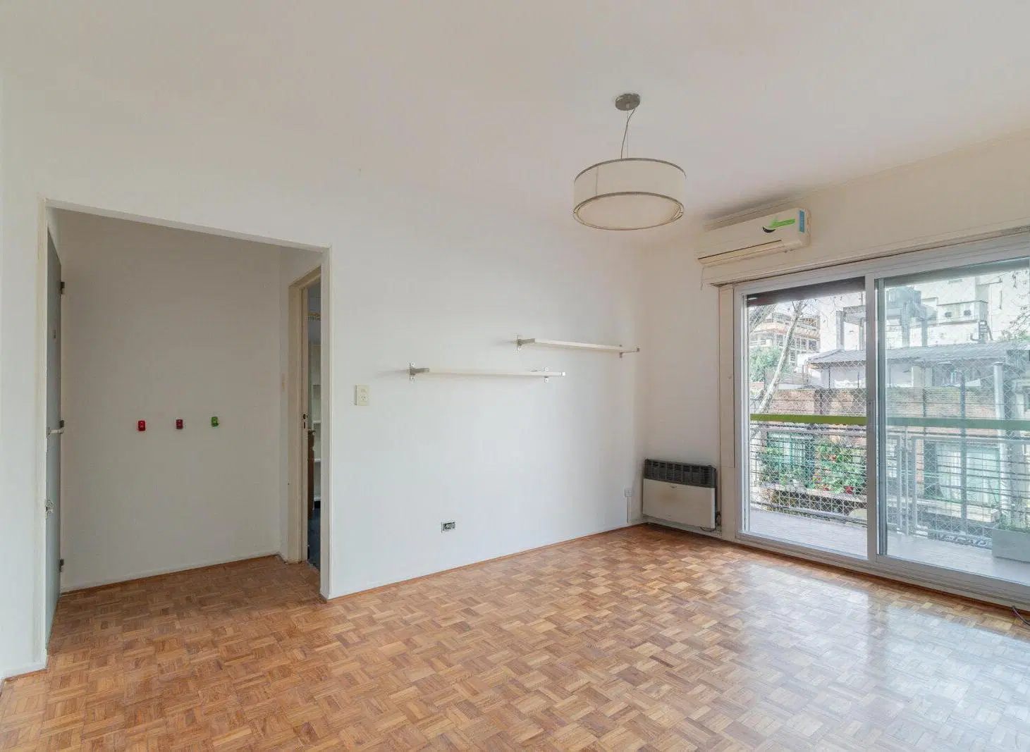 Venta. Tres ambientes en Palermo. 2