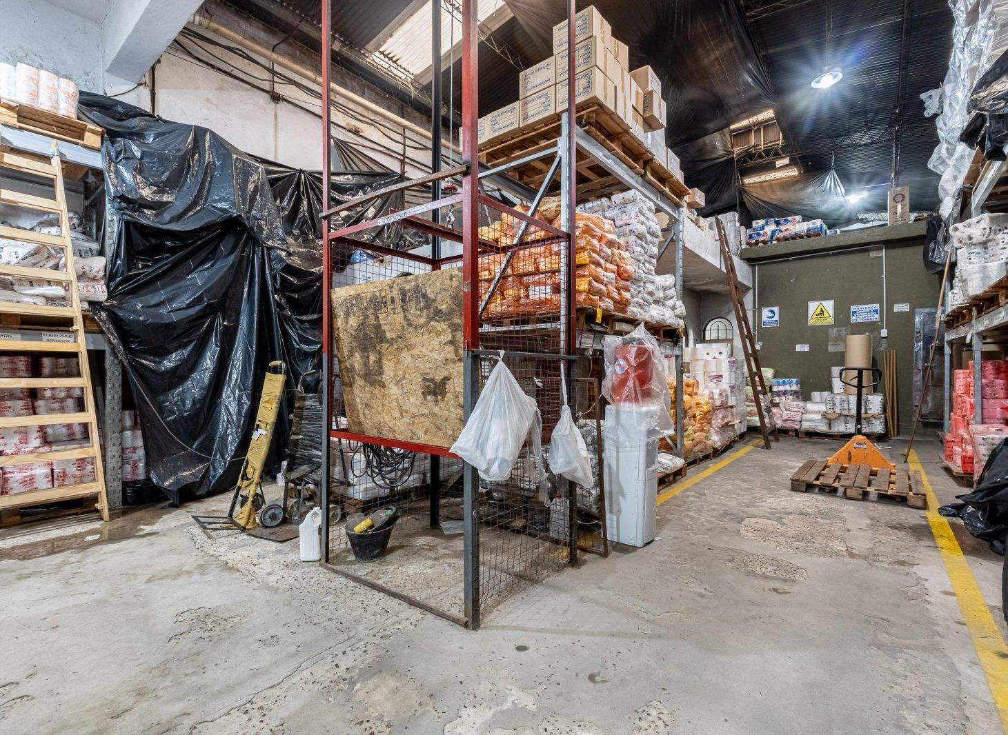 Foto de Venta. Depósito. Floresta. Zona comercial., imagen 3