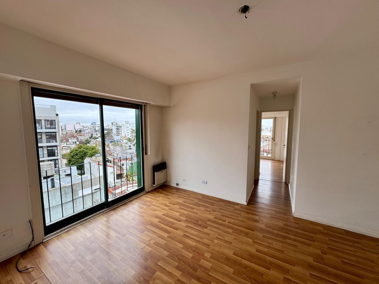 Foto de Alquiler 2 Ambientes en Torre con Doble Balcón y Lavadero, imagen 5