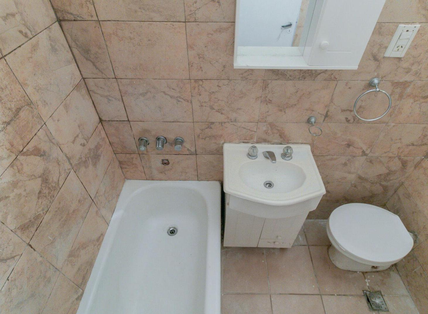 Foto de VENTA. MONOAMBIENTE BALVANERA MUY LUMINOSO, imagen 5