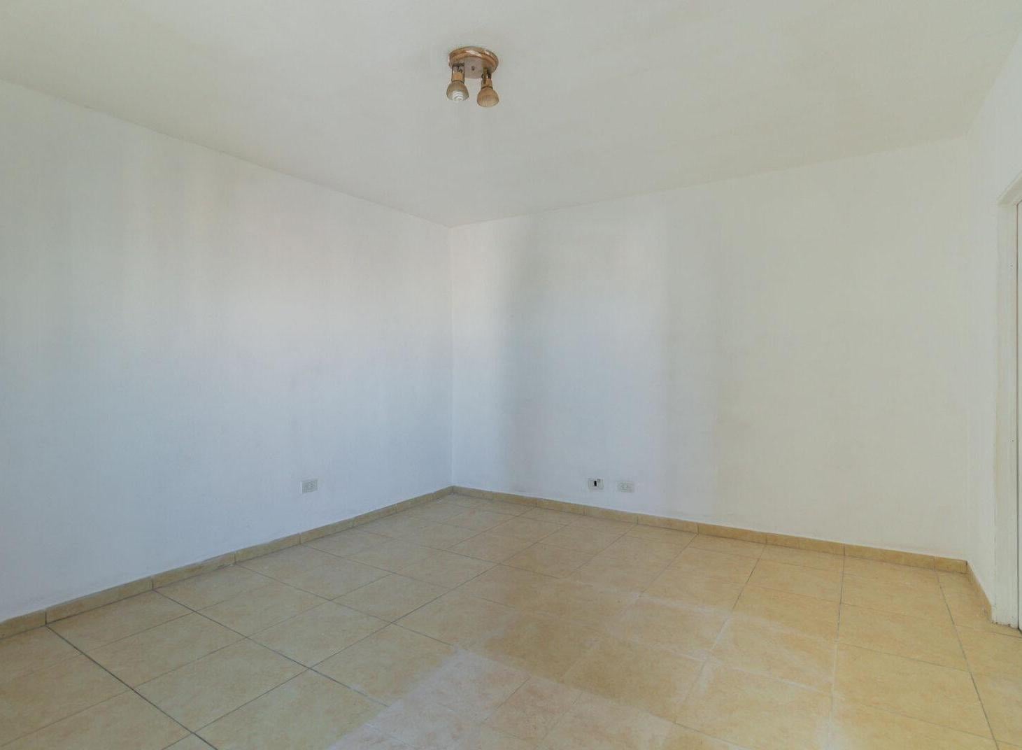 Foto de VENTA. MONOAMBIENTE BALVANERA MUY LUMINOSO, imagen 3