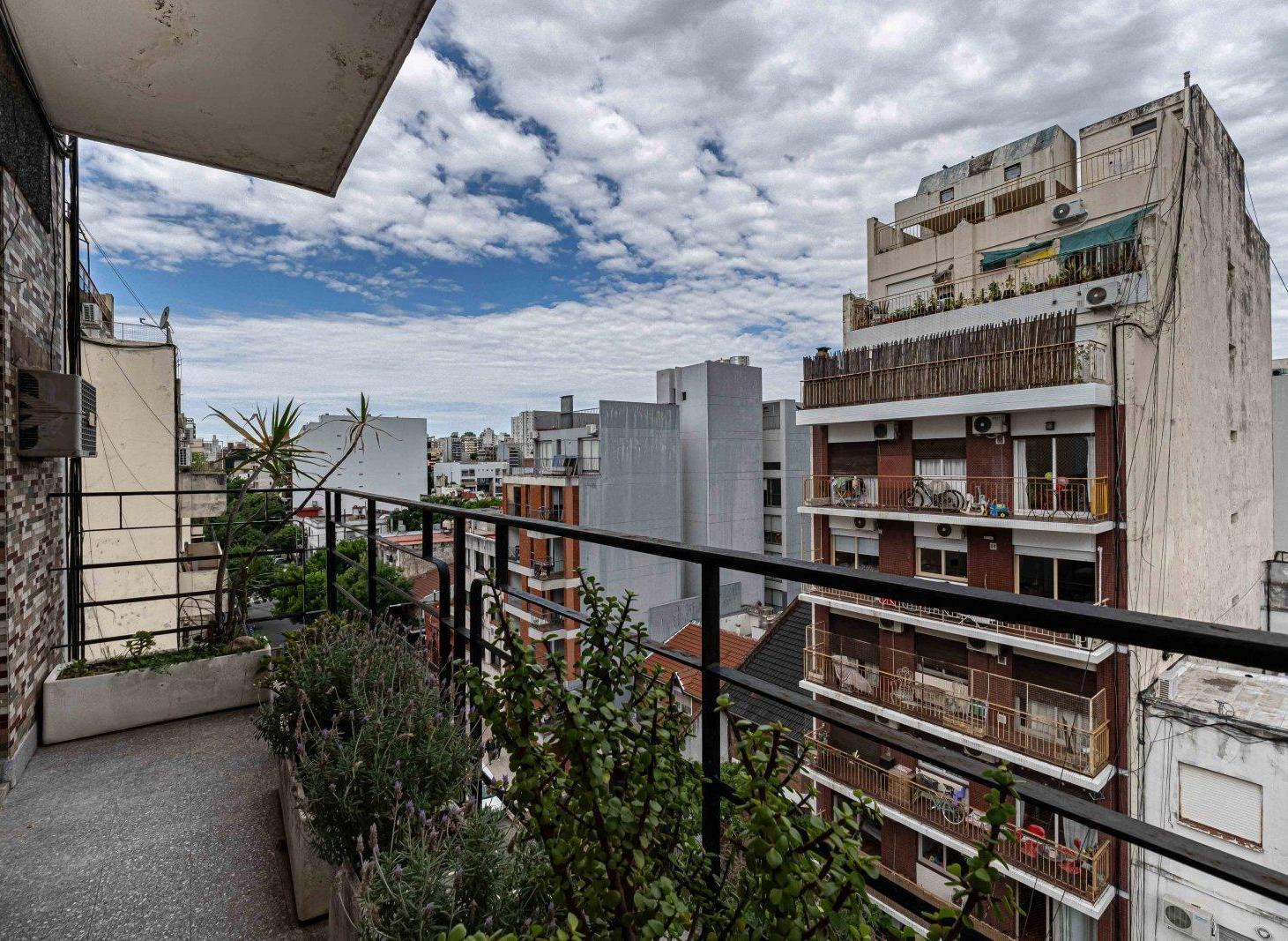 Foto de VENTA. DEPARTAMENTO 4 AMBIENTES CON DEPENDENCIA. AGUIRRE Y MALABIA., imagen 4