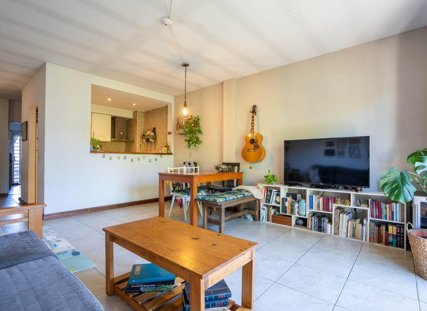 Foto de Venta departamento con balcon, terraza propia y cochera - Munro, imagen 5
