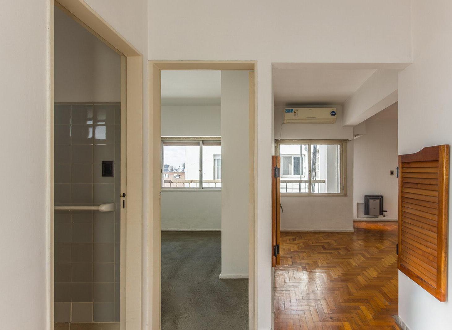 Foto de VENTA. DOS AMBIENTES CON BALCON EN PALERMO, imagen 3