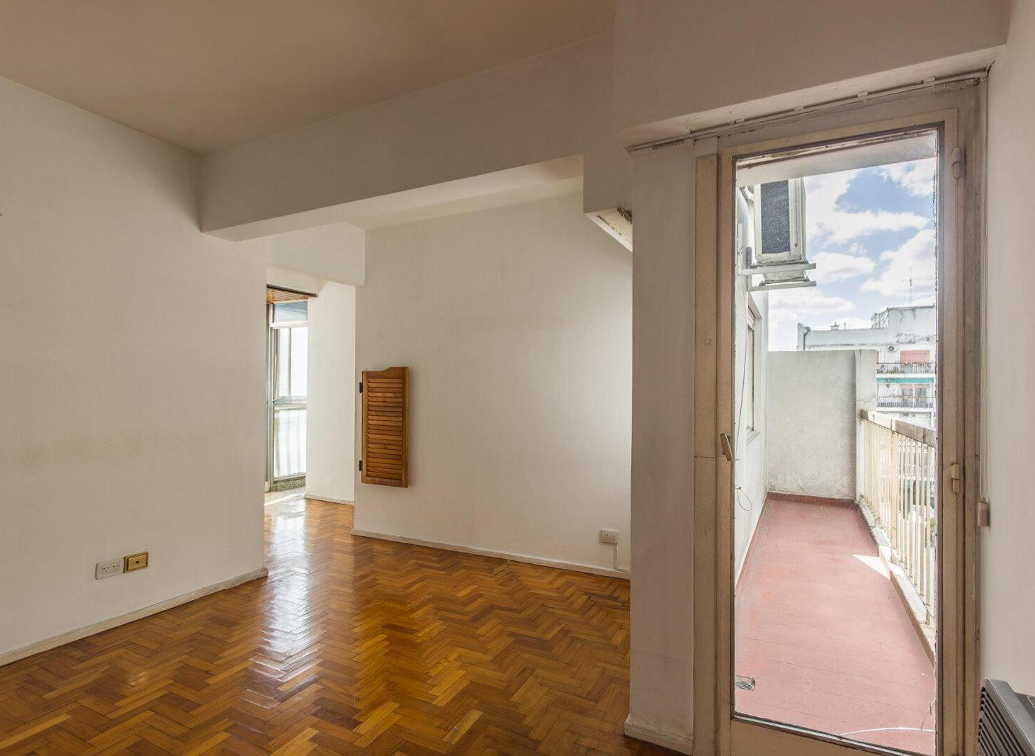 Foto de VENTA. DOS AMBIENTES CON BALCON EN PALERMO, imagen 1