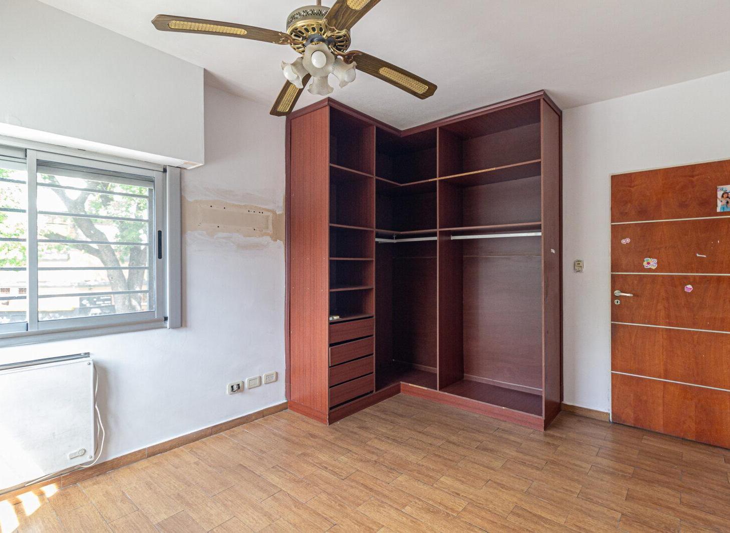 Foto de Venta PH 3 dormitorios con terraza. Sin expensas - Villa Pueyrredón, imagen 5