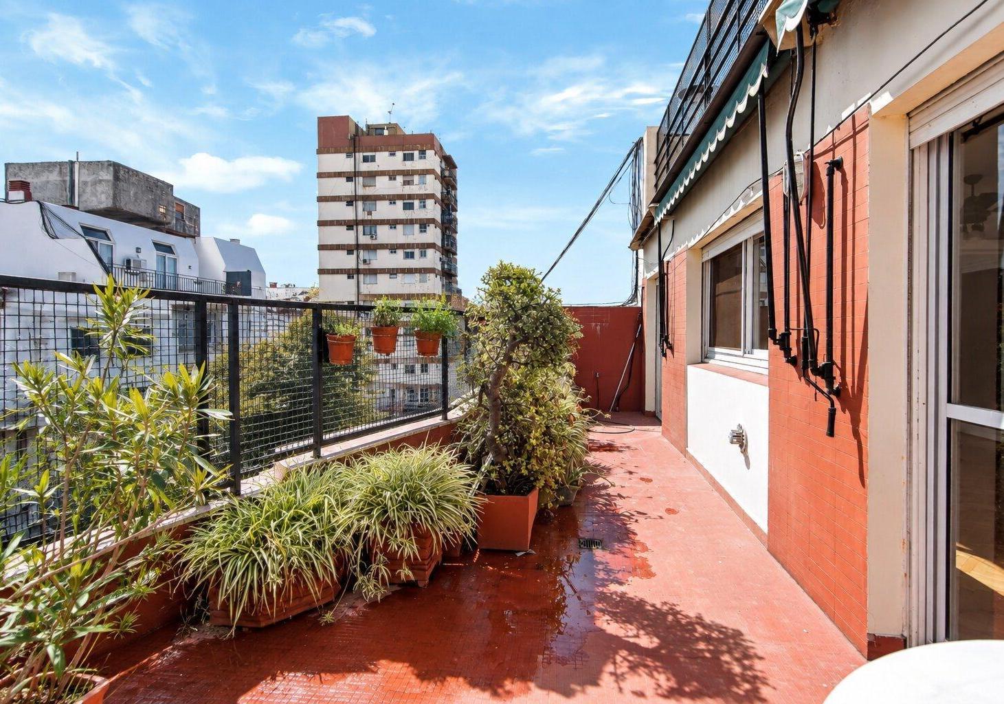 Foto de VENTA DEPARTAMENTO 4 AMBIENTES CON ESCRITORIO Y TERRAZA. SUCRE Y AV, imagen 5