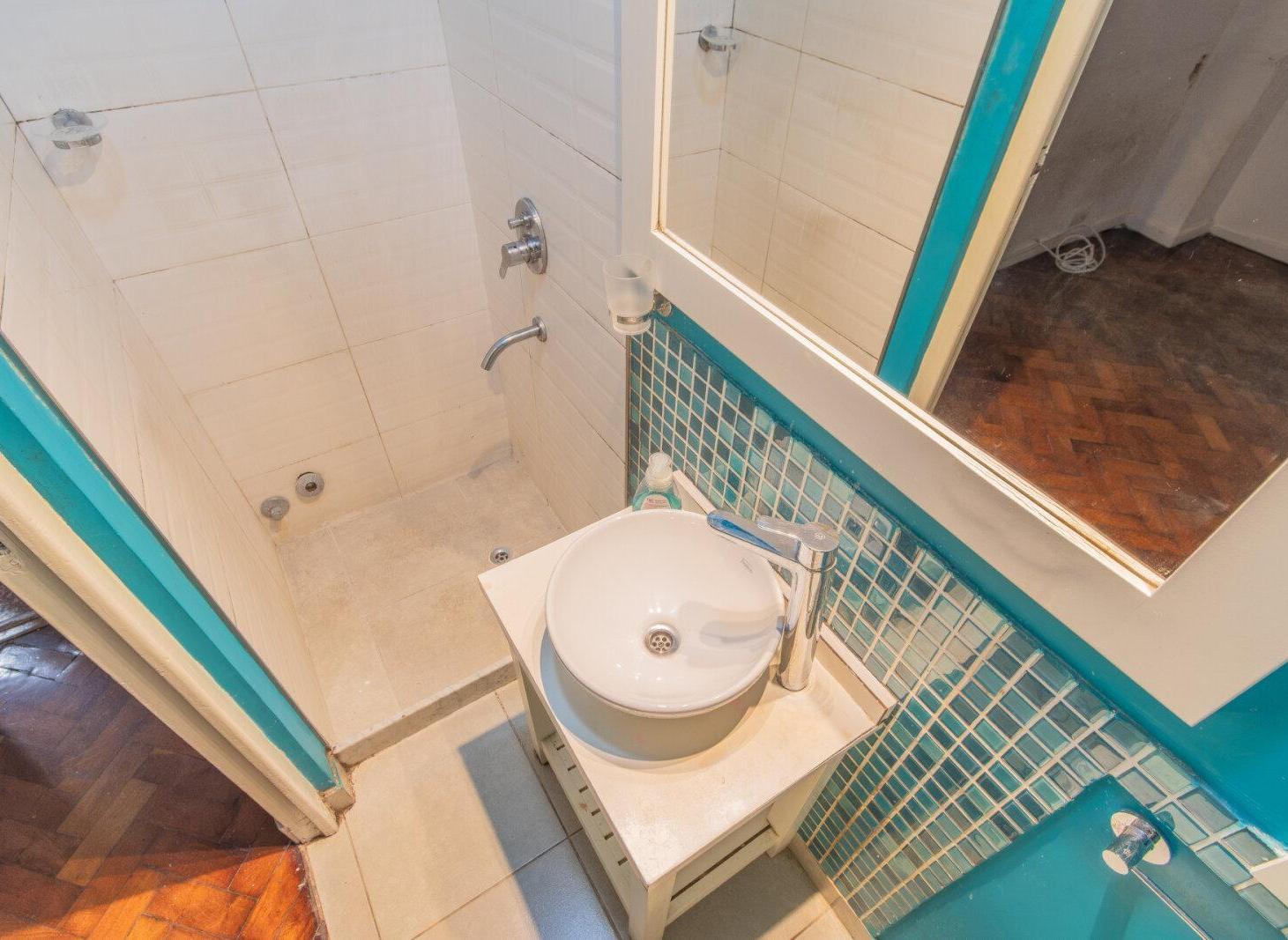 Foto de Venta. Semipiso Tres ambientes con dependencia balcón al frente, imagen 4