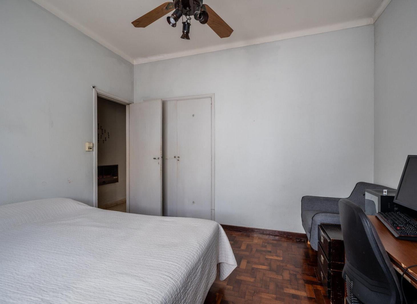 Foto de Venta departamento tipo PH 3 ambientes con balcón y terraza privada, imagen 3