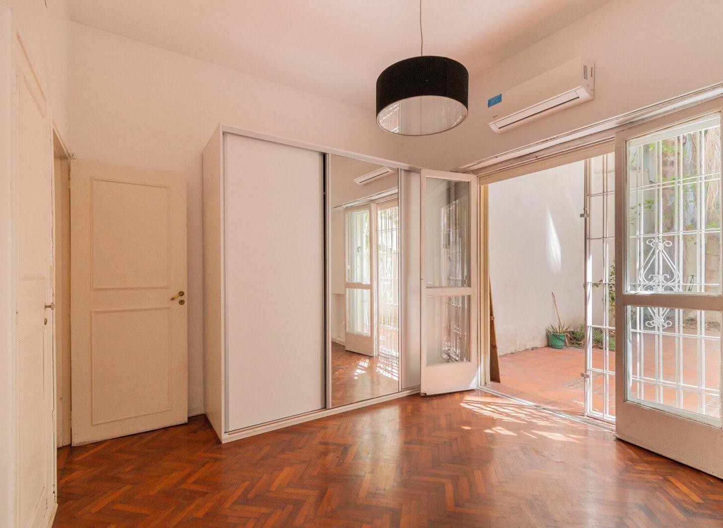 Foto de VENTA DEPARTAMENTO 3 AMBIENTES + PATIO. PALERMO CHICO, imagen 2