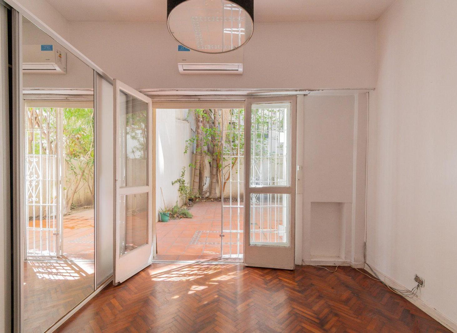 Foto de VENTA DEPARTAMENTO 3 AMBIENTES + PATIO. PALERMO CHICO, imagen 1
