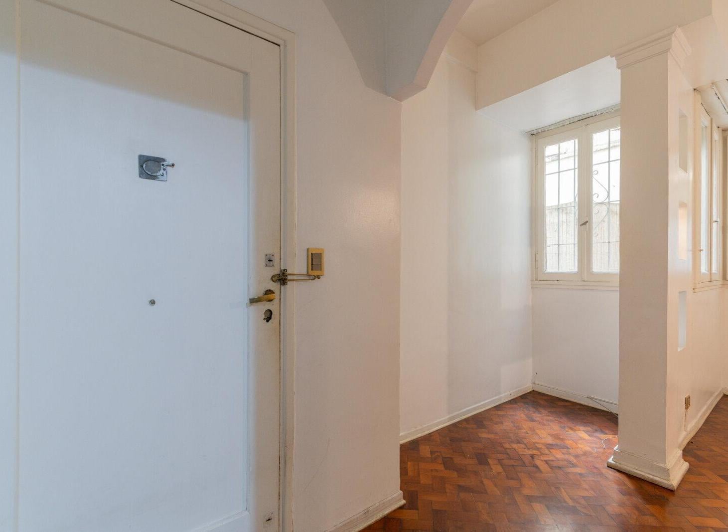 Foto de VENTA DEPARTAMENTO 3 AMBIENTES + PATIO. PALERMO CHICO, imagen 3