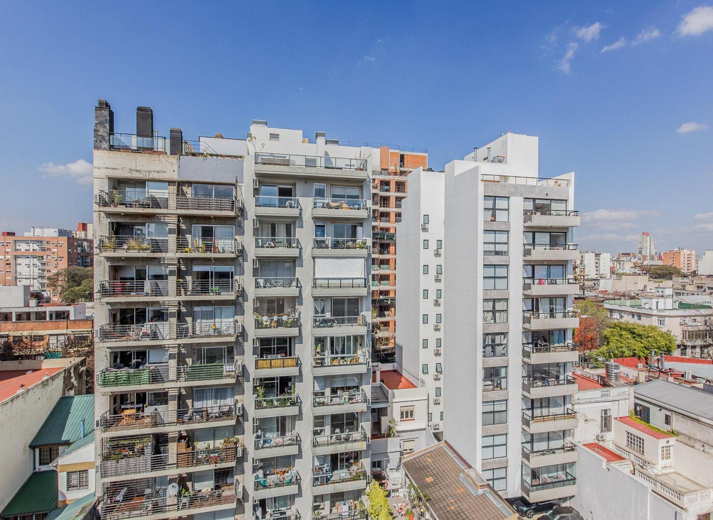 Foto de Venta departamento 2 ambientes tipo loft en piso alto. Chacarita, imagen 2