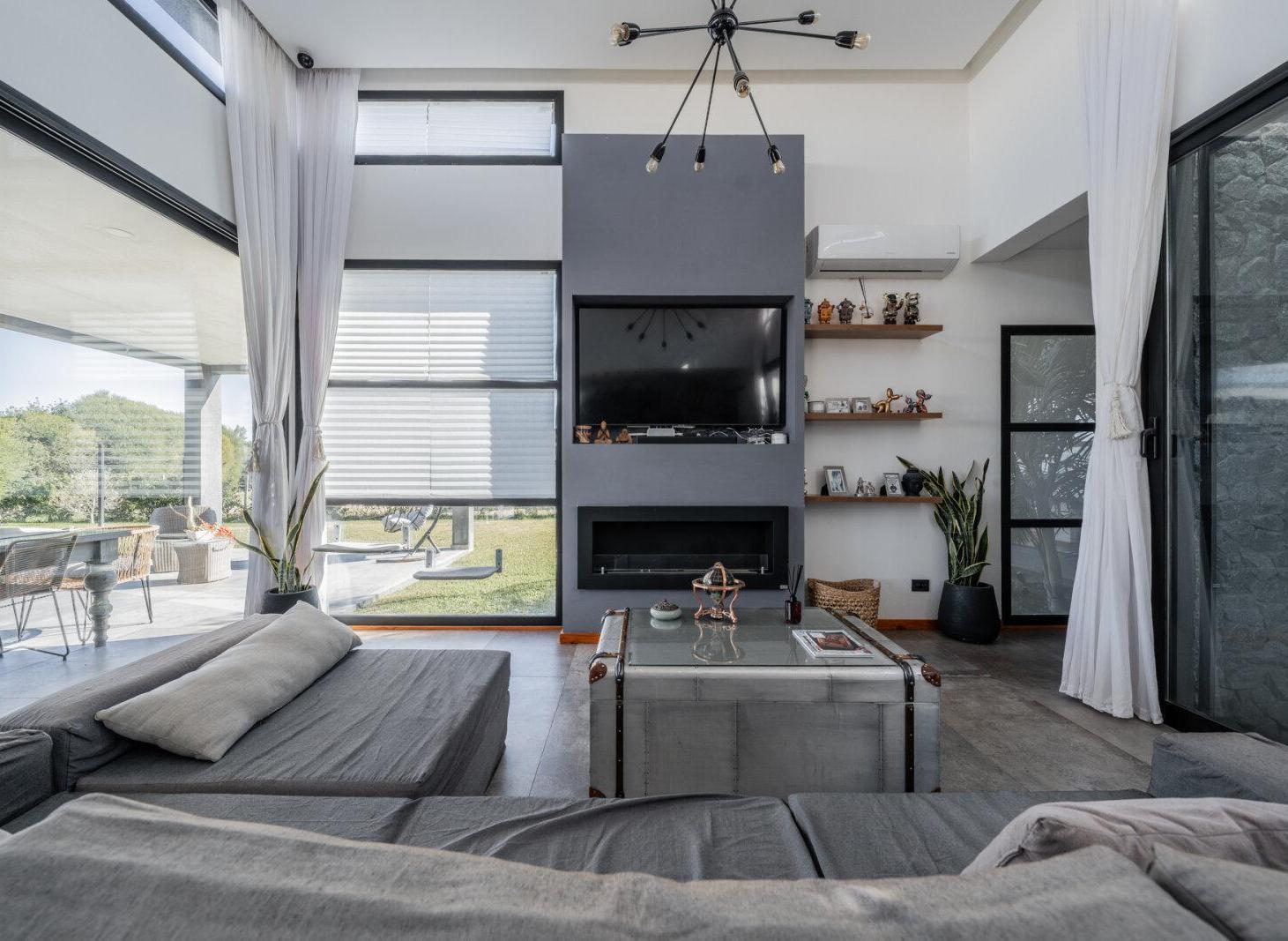 Foto de Venta casa con 4 dormitorios con pileta climatizada. Loma Verde Haras, imagen 5