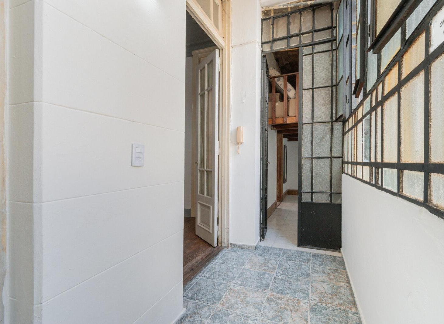 Foto de VENTA. DEPARTAMENTO 3 AMBIENTES CON ESCRITORIO. SAN TELMO, imagen 3