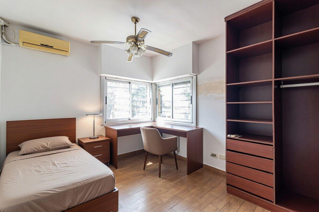 Foto de Venta PH 3 dormitorios con terraza. Sin expensas - Villa Pueyrredón, imagen 3