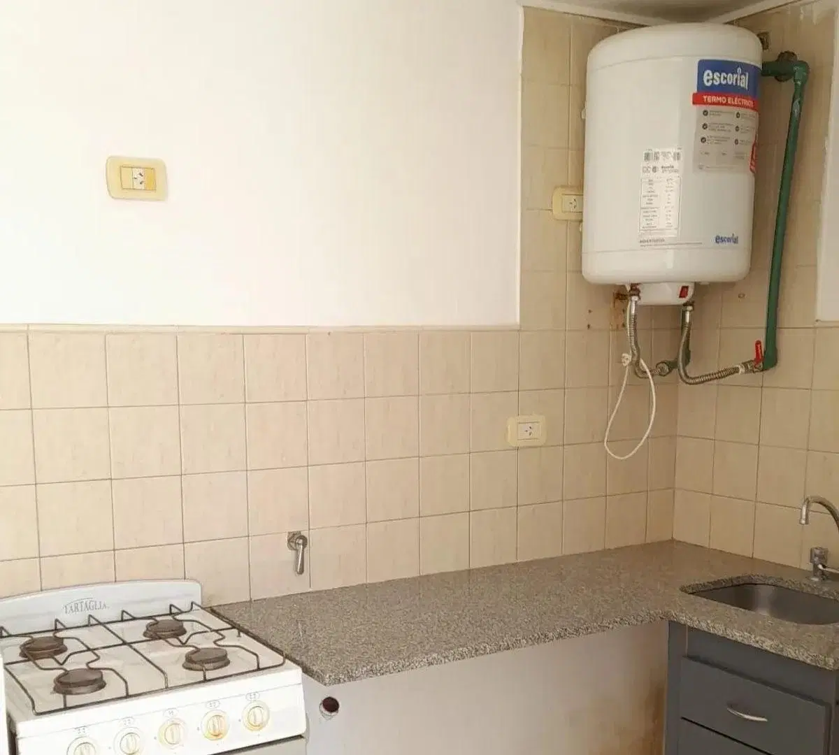 Departamento de 24 m² en venta en La Plata 4