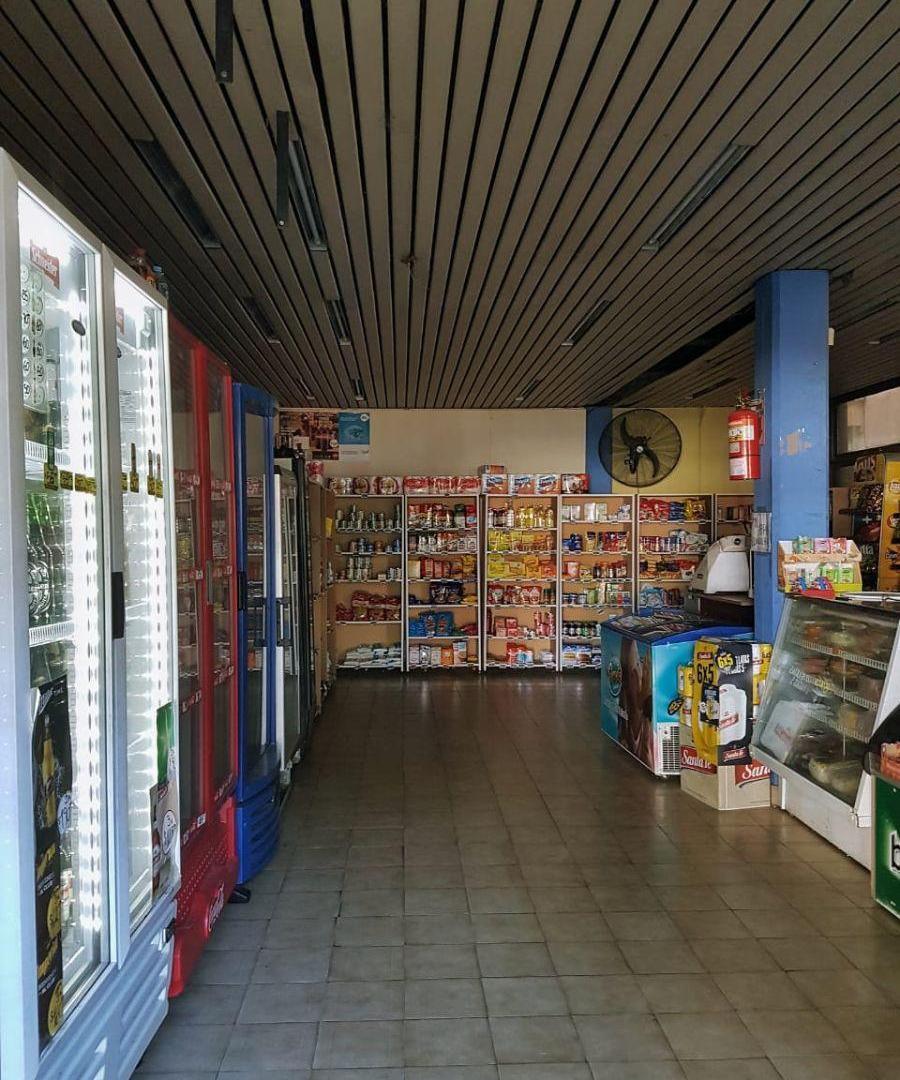 Foto de LOCAL COMERCIAL EN VENTA EN LA CIUDAD DE SANTA FE, imagen 4