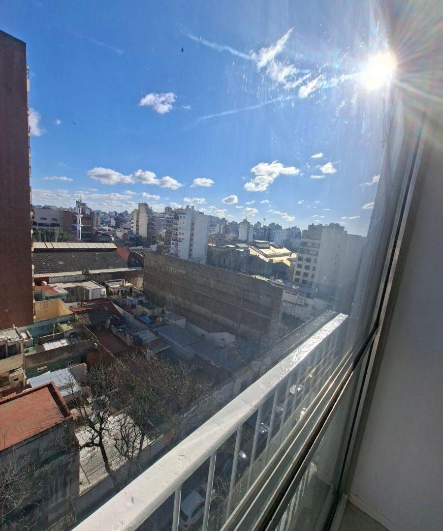 Foto de Monoambiente al frente en San Cristobal. Super luminoso, imagen 4