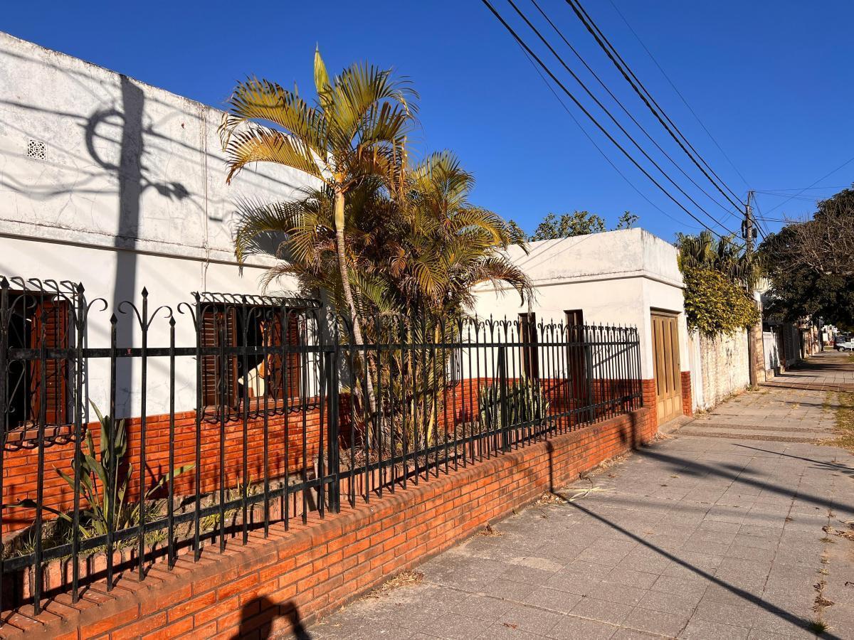 Casa Centrica en Venta Reconquista 1