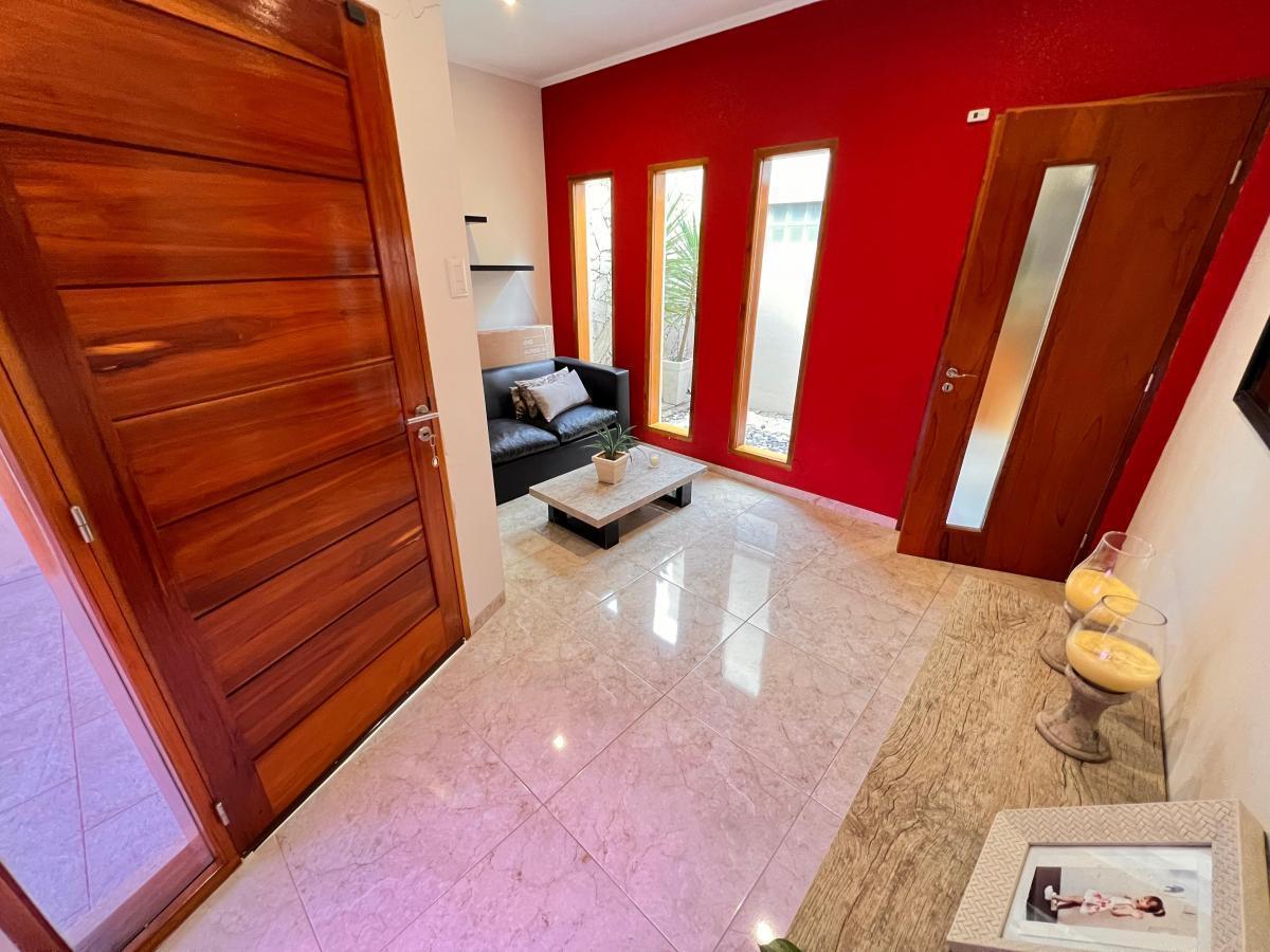 ¡Tu Nuevo Hogar Te Espera en Reconquista! Hermosa Casa en Venta 1
