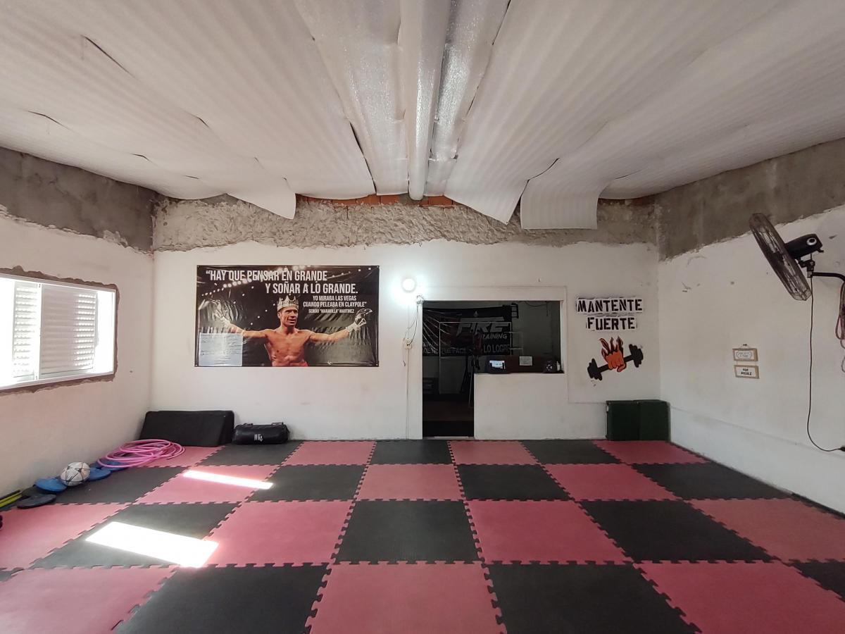 Oportunidad Casa en Lanceros del Sauce Reconquista 1