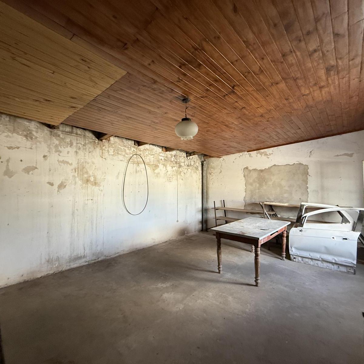 Casa Centrica Reconquista. Ideal Casa o Salón a Refaccionar 1