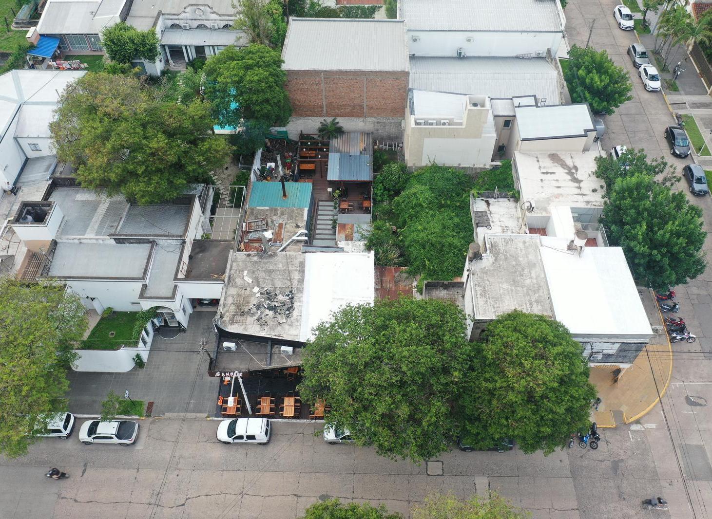 Local + Casa a la Venta dentro de los 4 Blvs