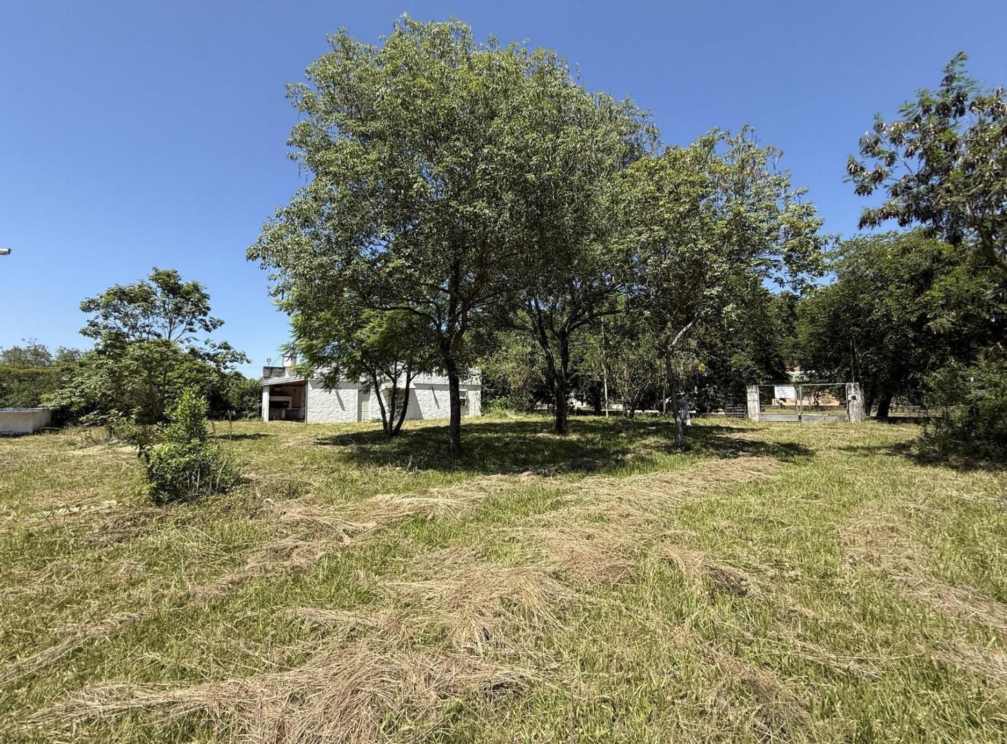 GRan Terreno en Reconquista La Loma