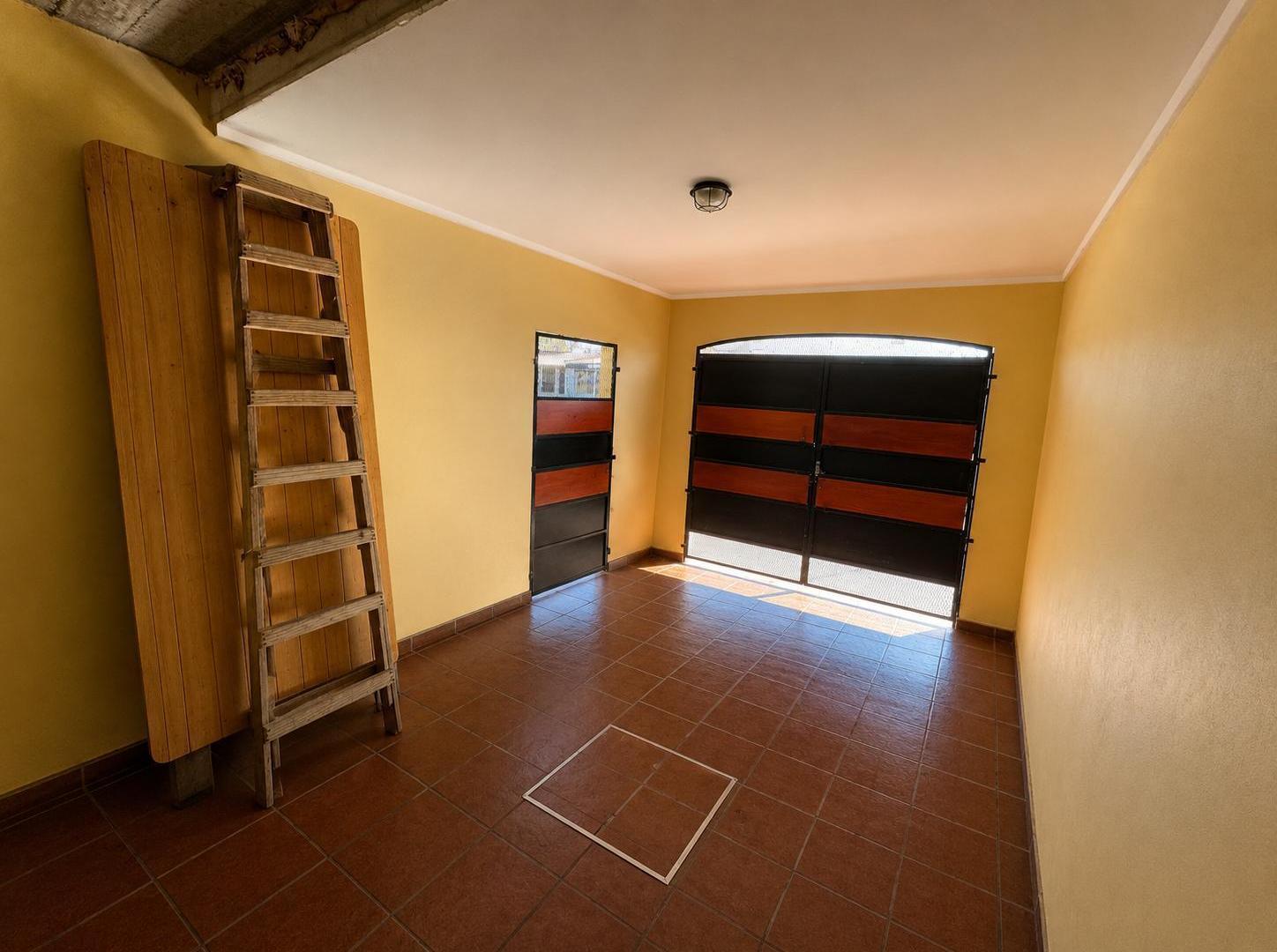 Foto de Venta Casa en Avellaneda, imagen 4