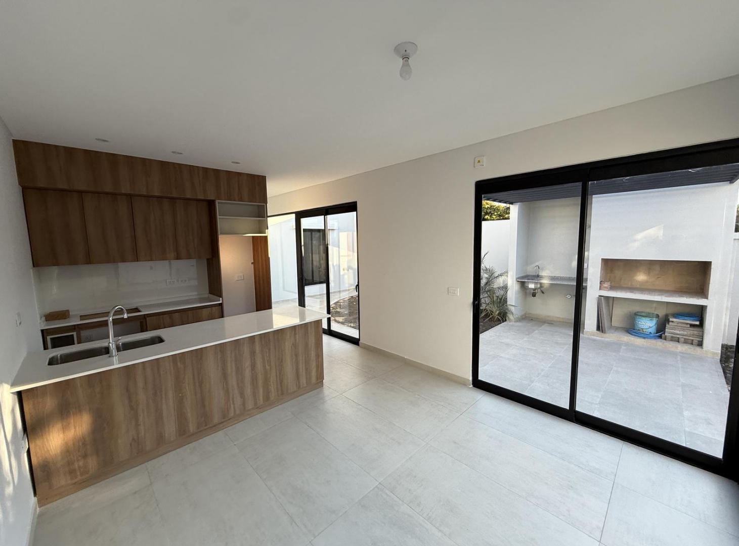 Foto de Casa a Estrenar dentro de los 4 boulevares Reconquista, imagen 1