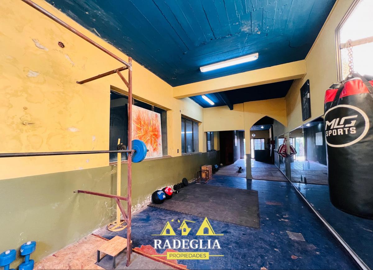 Venta de Negocio 4 AMBIENTES en Burzaco, Almirante Brown