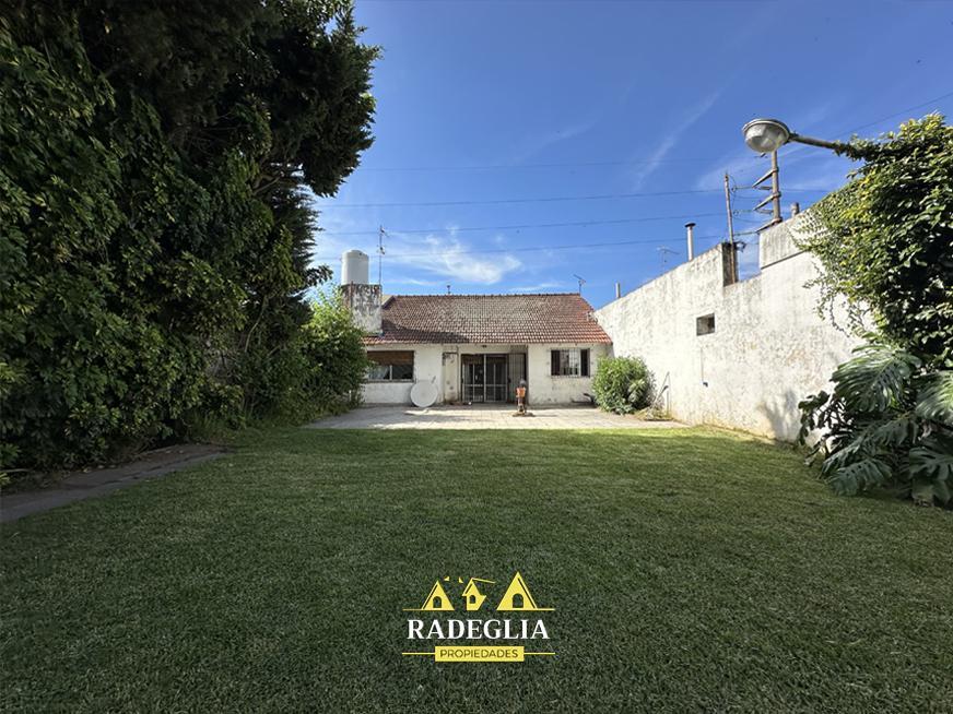 Venta de Casa 4 AMBIENTES en Burzaco, Almirante Brown