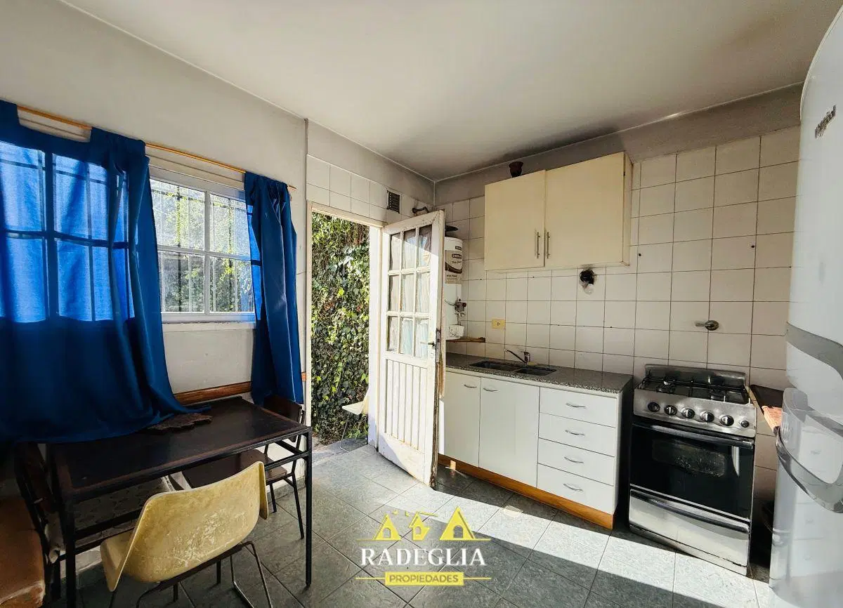 Venta de Casa 4 Ambientes en Burzaco, Almirante Brown 5