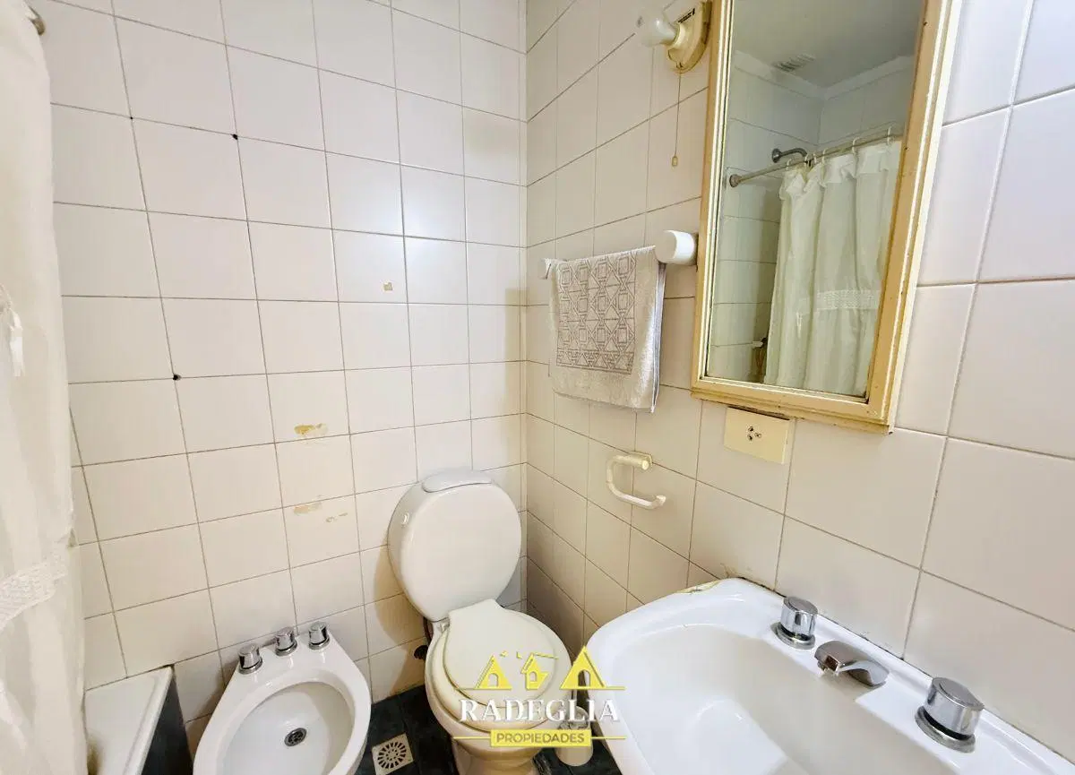 Venta de Casa 4 Ambientes en Burzaco, Almirante Brown 4
