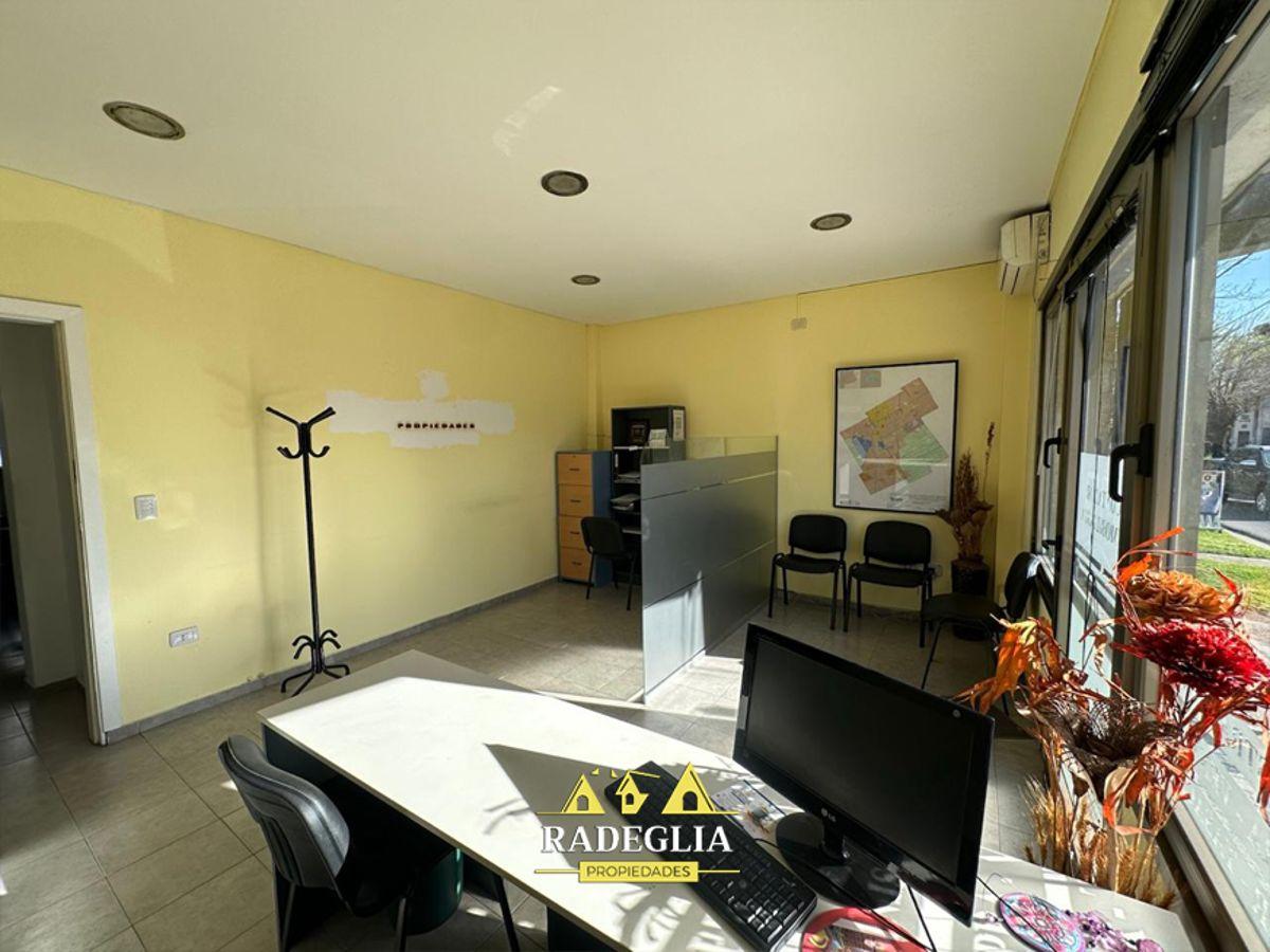 Foto de Local/Oficinas en alquiler en José Mármol Apto Profesional, imagen 3