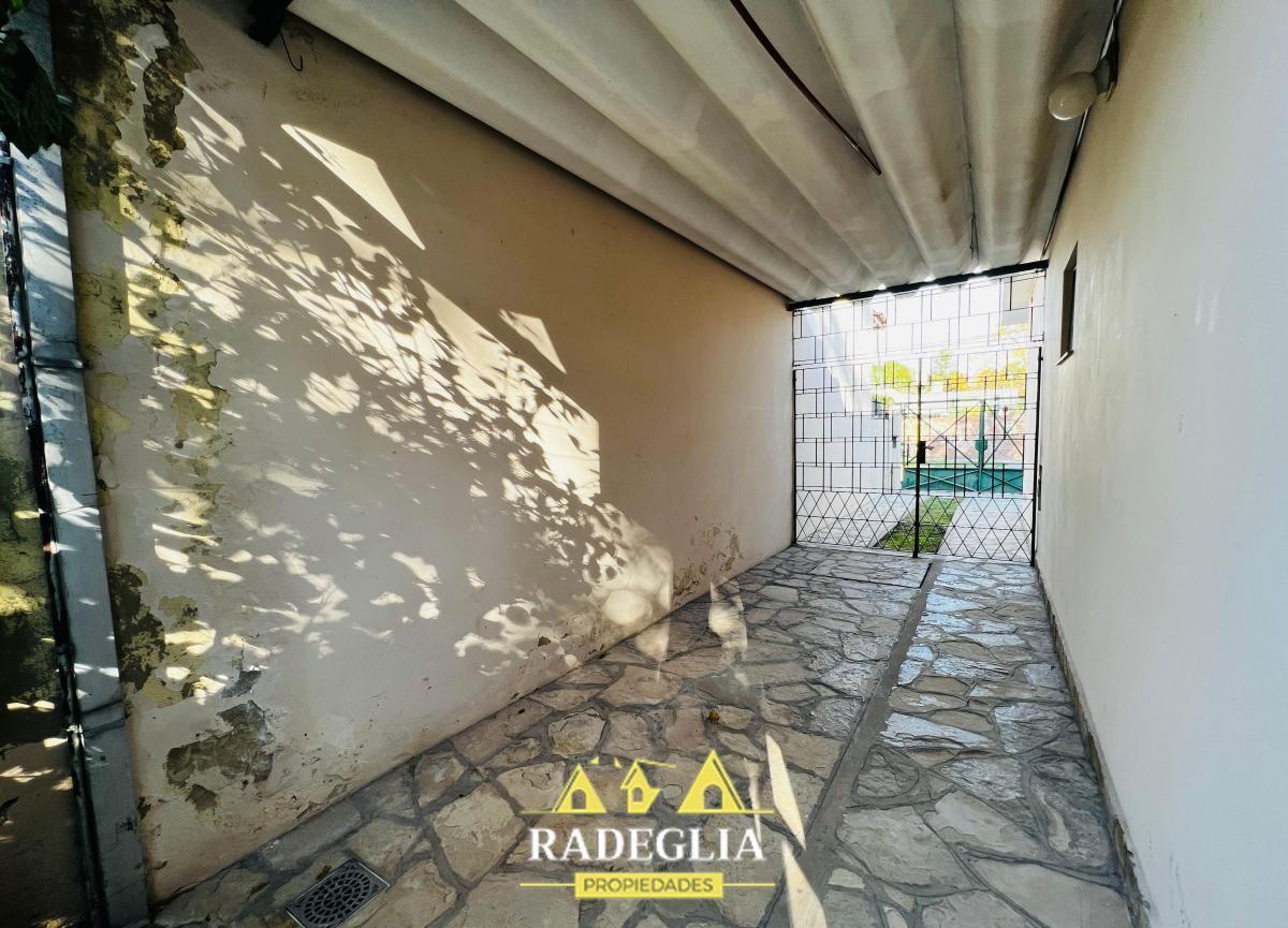 Foto de Casa 3 ambientes en venta en Burzaco, imagen 3