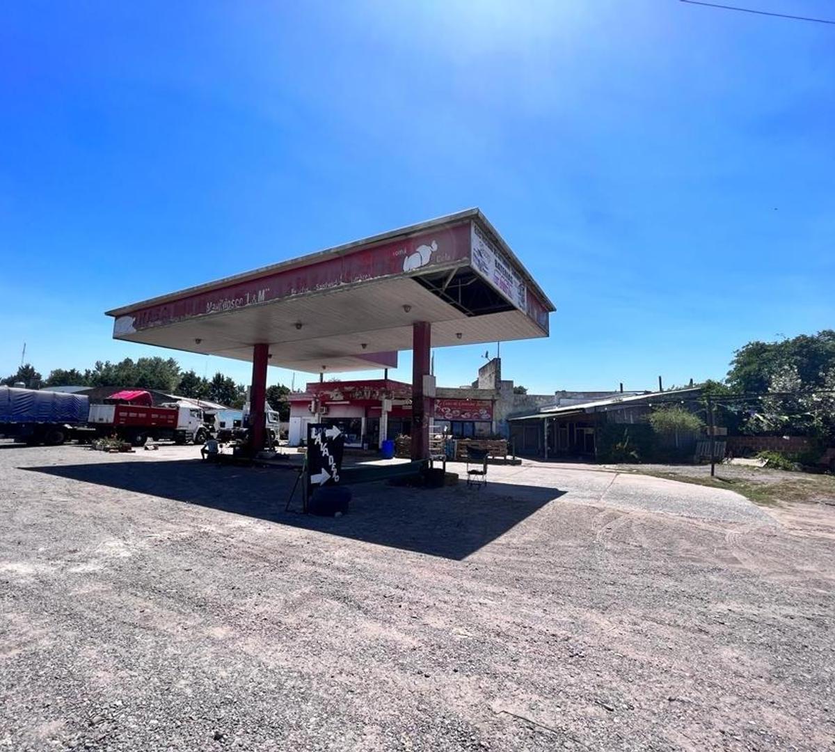 Deposito en Venta en Cañuelas 3