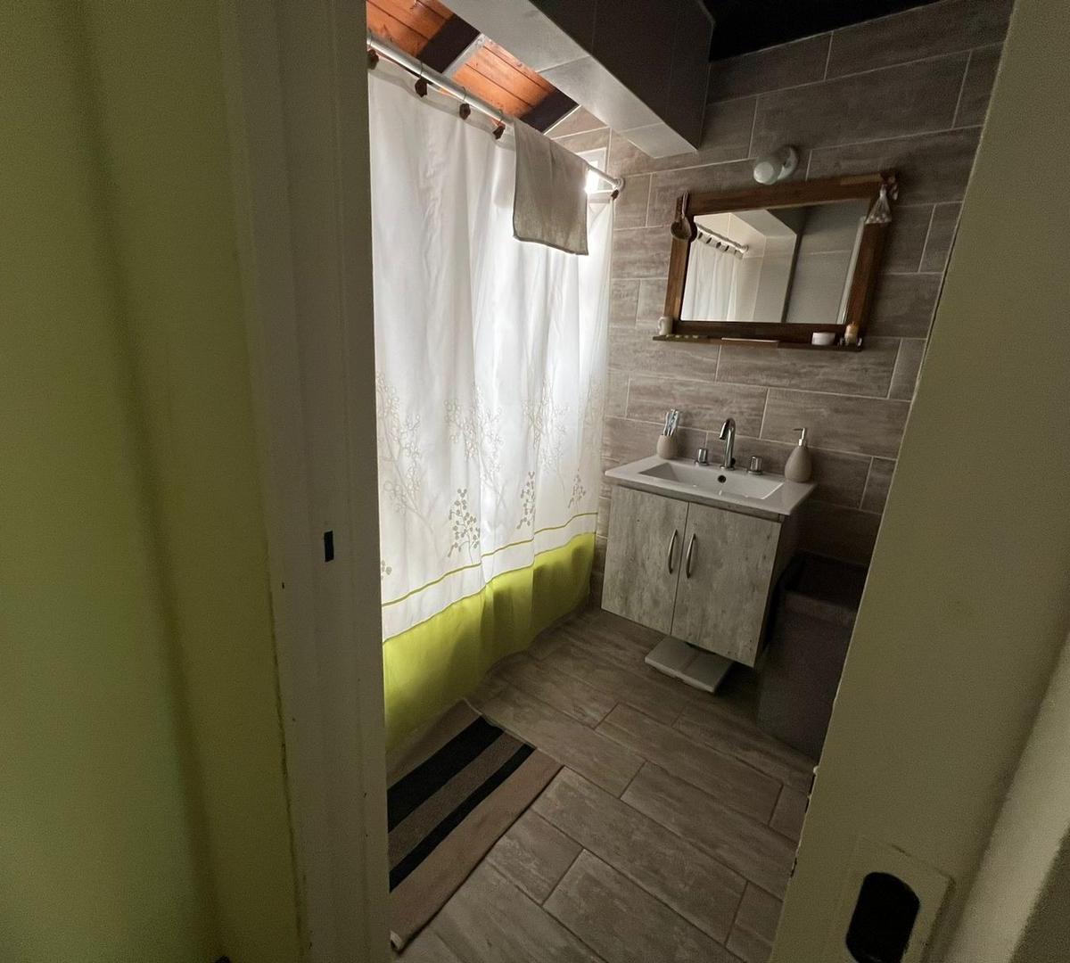 Casa Ubicada Cerca de Av del Carmen 2