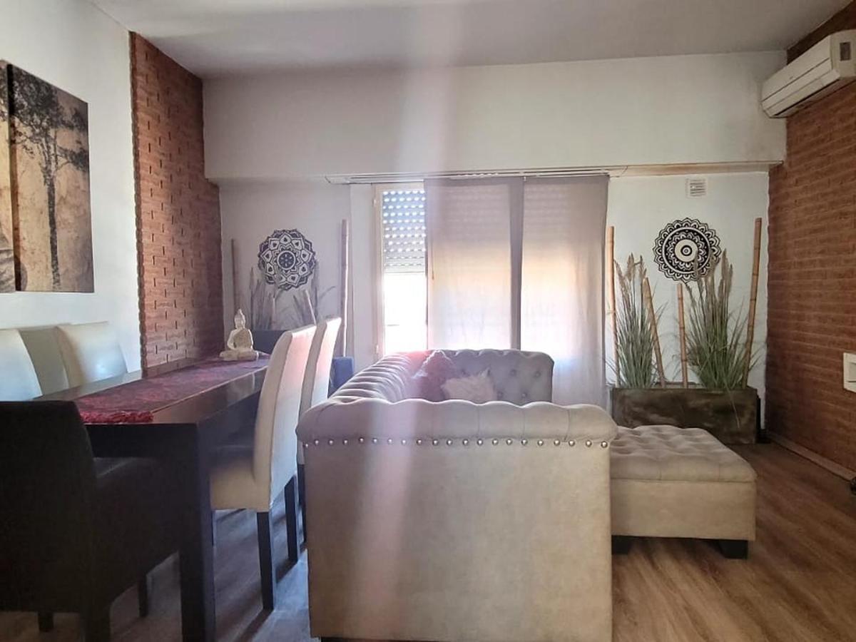 Local con depto en zona comercial - Calle Principal