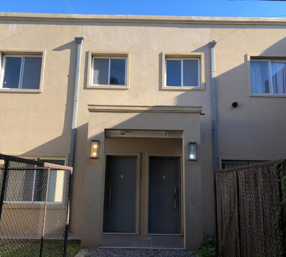 Departamento en Venta en Cañuelas - Apto Credito 5