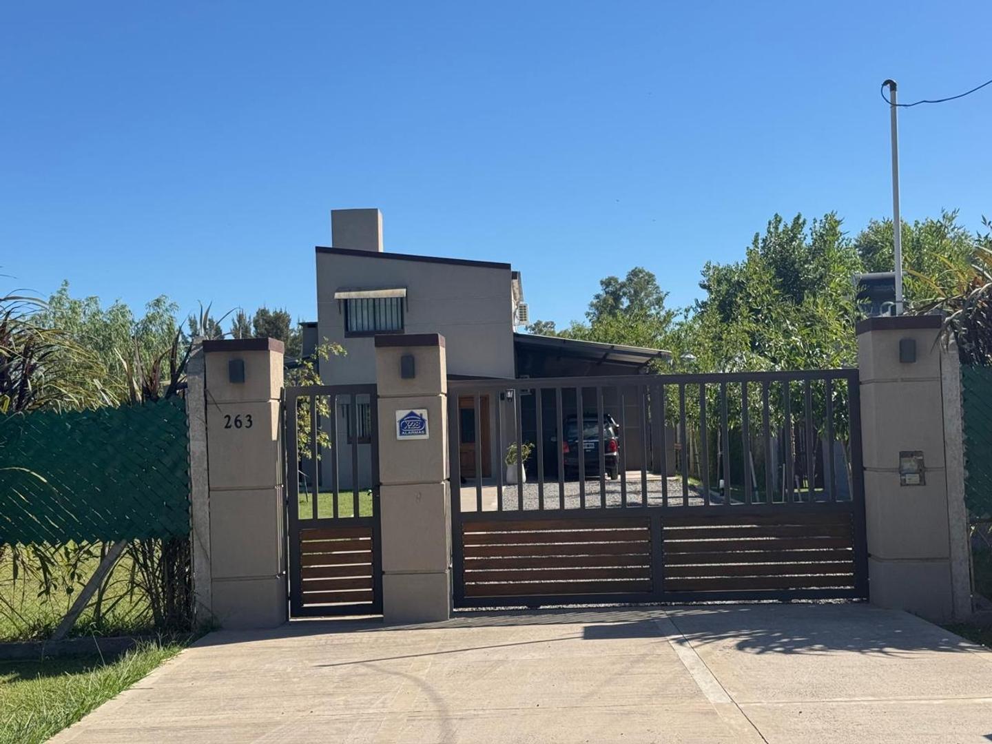 CASA A LA VENTA -VILLA ADRIANA- VALOR REBAJADO!!
