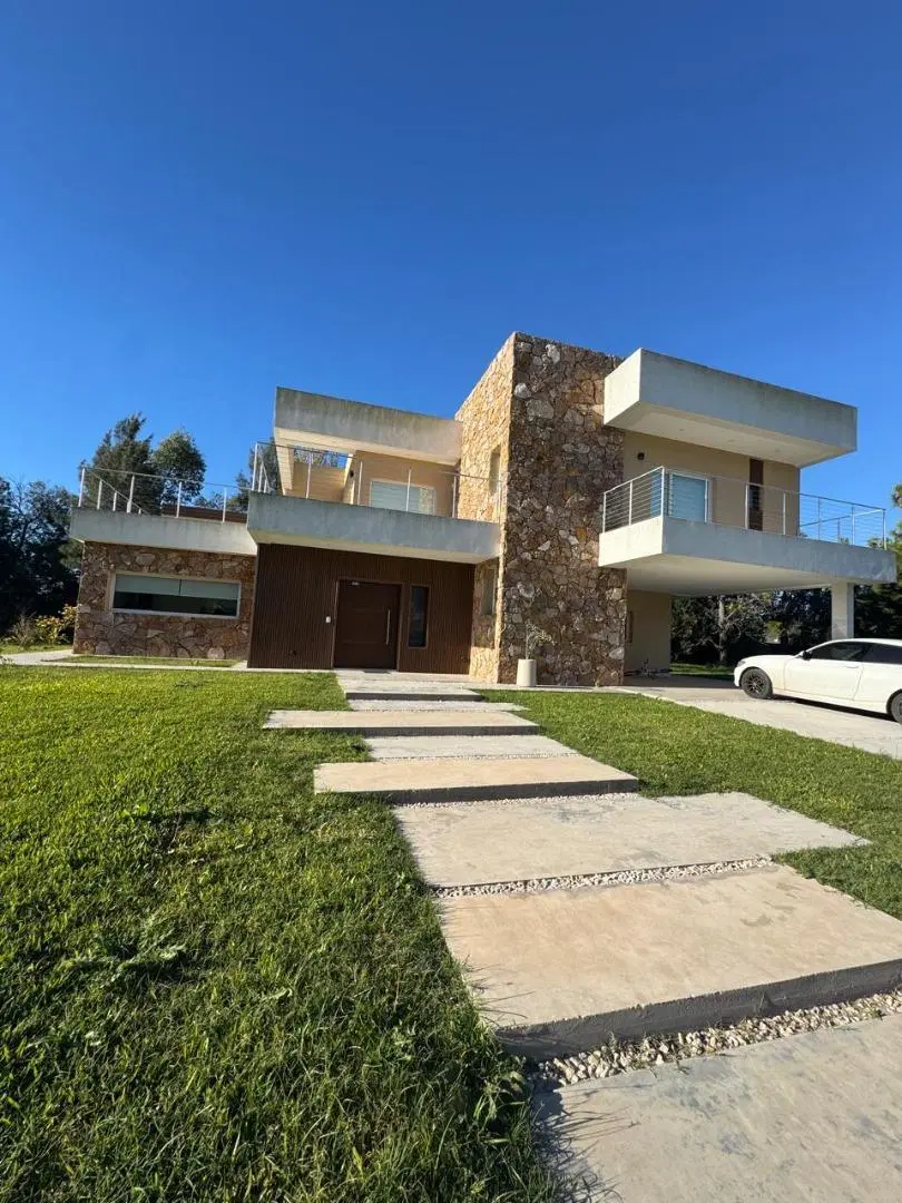 CASA EN ALQUILER 3