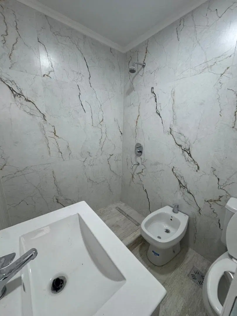 DEPARTAMENTO  CÉNTRICO  EN VENTA 5