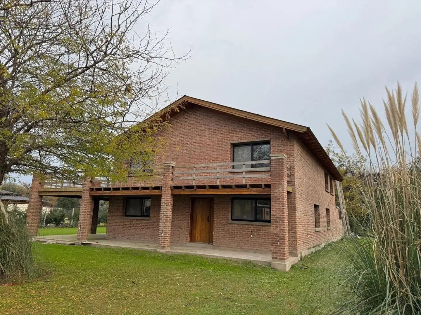 CASA A LA VENTA -CAÑUELAS 5