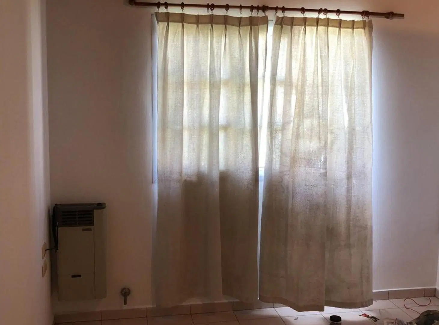 CASA CENTRICA EN ALQUILER - CAÑUELAS 4