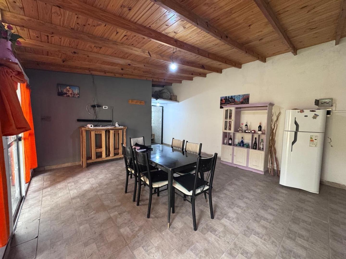 Foto de QUINCHO CON PISCINA EN VENTA - SANTA ANITA - CAÑUELAS, imagen 2