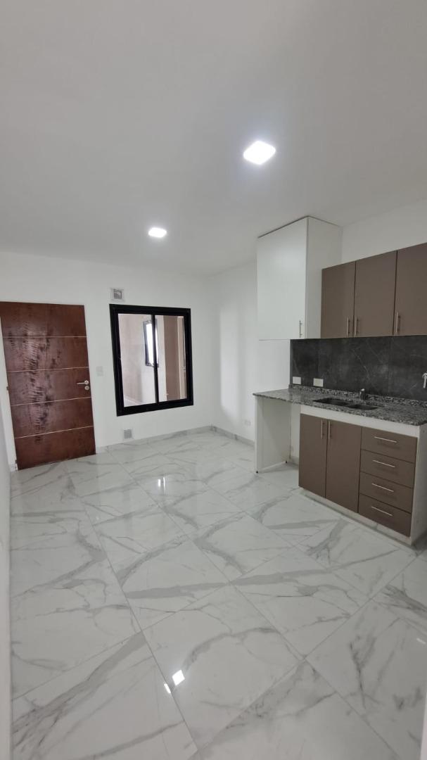 Foto de DEPARTAMENTO CÉNTRICO EN ALQUILER, imagen 4