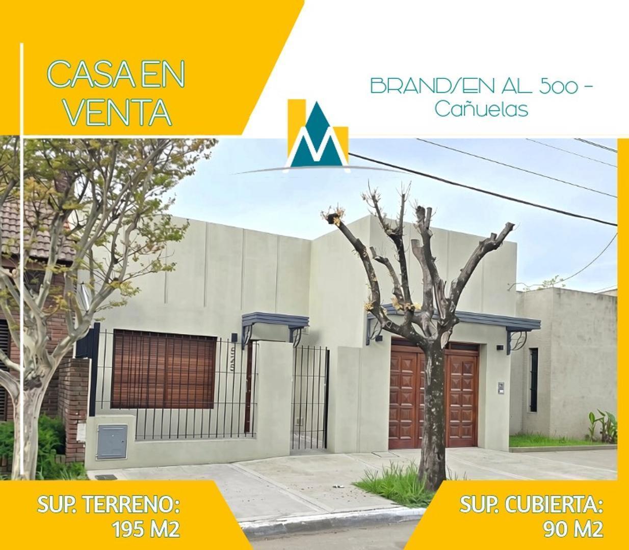 Foto de CASA CÉNTRICA EN VENTA - CAÑUELAS, imagen 1