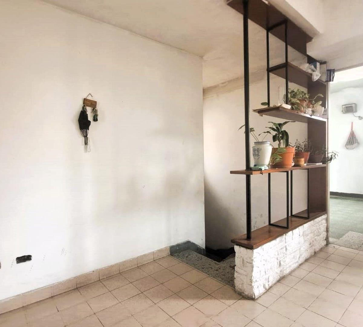 PH Al Frente 2 Piso Ideal Para 2 Familias. 4